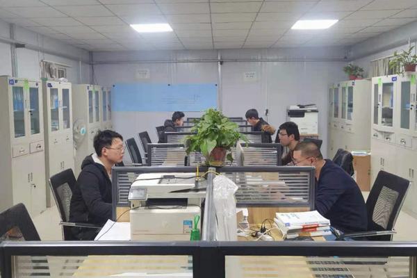 陕煤建设矿建二公司车村项目部:线上培训“不打烊”链工宝上“练功忙”