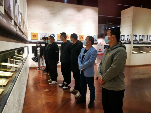 陕煤建设澄合分公司南京金龙项目部赴红色教育基地组织开展党史教育学习