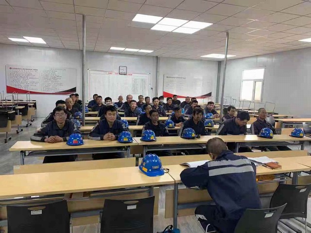 【五一项目建设专题五】陕煤建设洗选煤运营公司红柳林洗煤厂项目部:坚守“五一”立足安全 诠释劳动之美