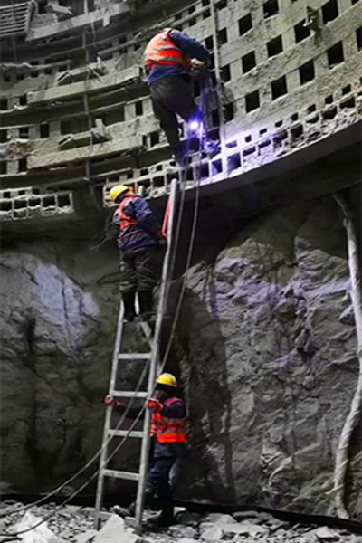 陕煤建设矿建三公司天山项目部：不待扬鞭自奋蹄