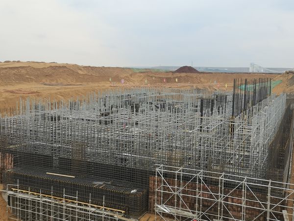 陕煤建设天工公司土建十七项目部顺利完成模板支撑超危大工程