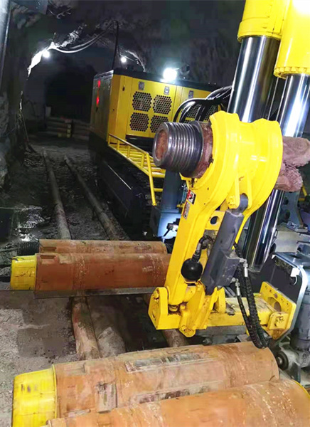 陕煤建设矿建三公司镜铁山项目新设备显神威