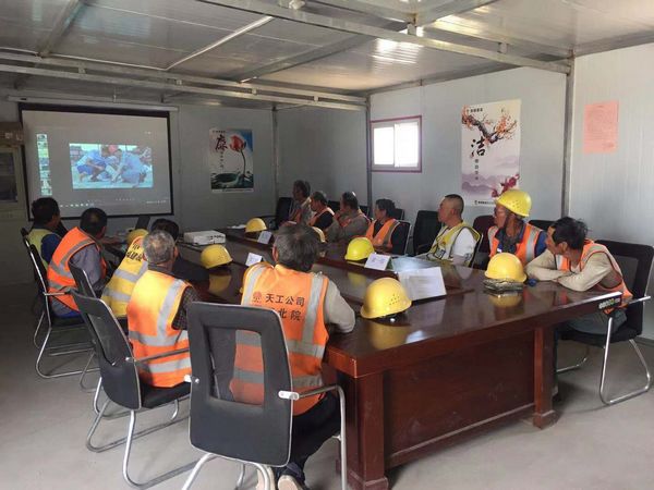 陕煤建设天工公司土建十七部安全月里“赛”风采