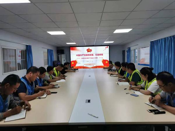 陕煤建设韩城分公司领导班子走基层讲党课提士气聚人心