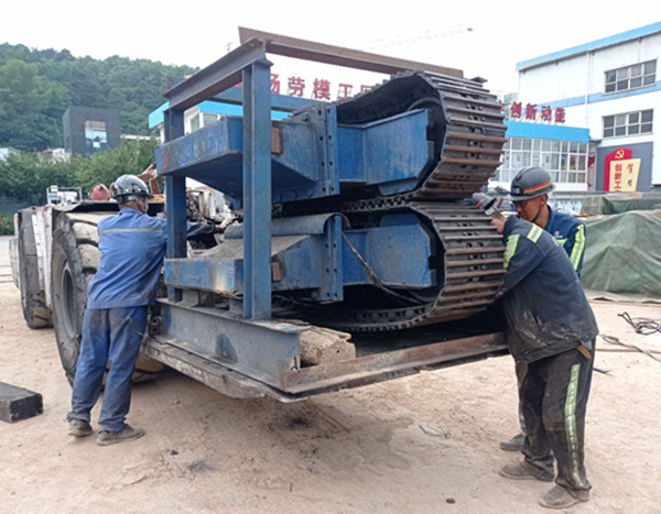 陕煤建设机电安装公司建庄项目部顺利完成五部胶带更换工程