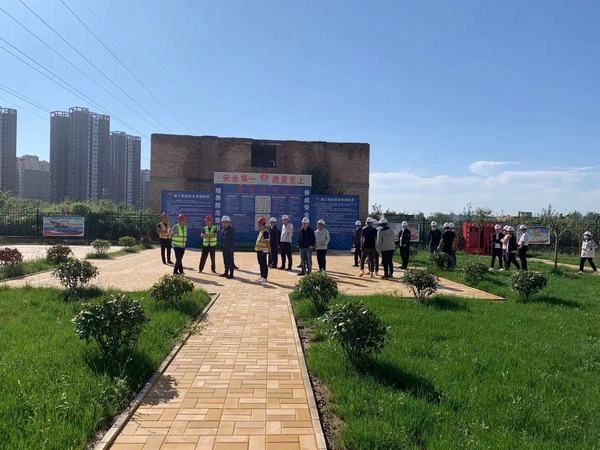 陕煤建设铜煤公司以内部观摩会为契机推动文明工地创建