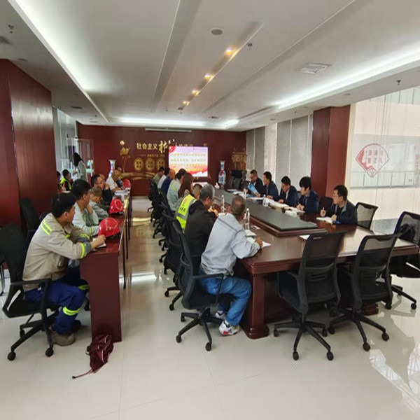 陕煤建设咸阳分公司承建的富平改扩建60万吨/年水泥立磨粉磨系统项目试生产、质量验收顺利通过验收