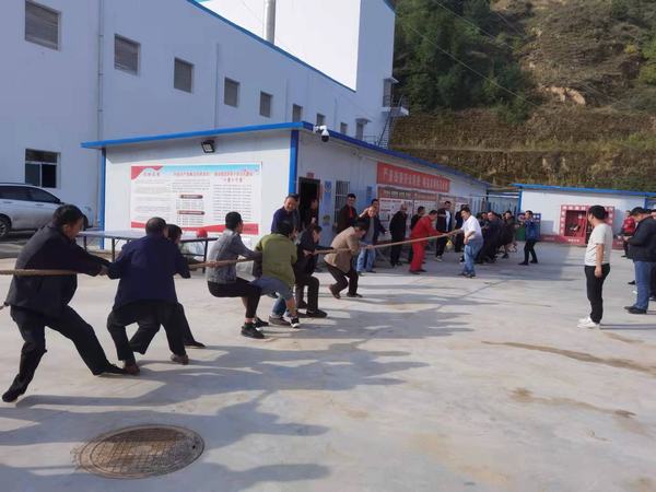 陕煤建设矿建二公司各项目部组织开展庆“十一”文体活动