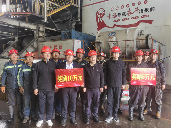 陕煤建设机电安装公司以优异施工业绩献礼国庆