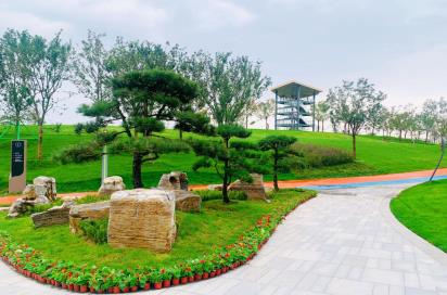 陕煤建设绿宇公司： 筑梦空港新城城市公园 建设幸福阵地