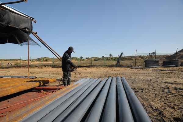 陕煤建设煤矿运营服务分公司：下好降本促效“三步棋”