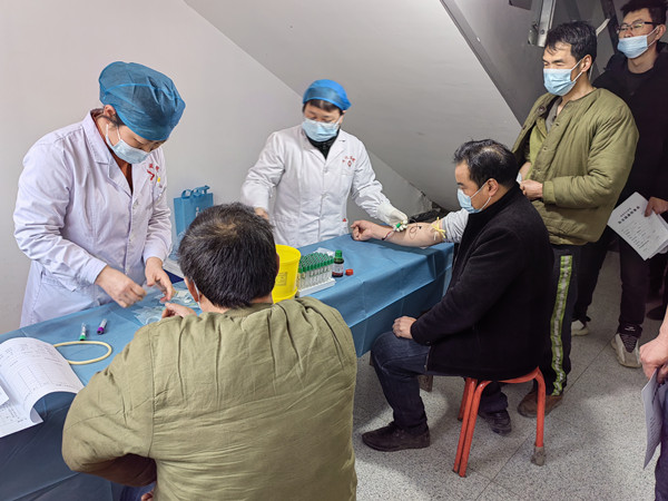 陕煤建设机电安装公司西卓项目部职工岗前体检保健康