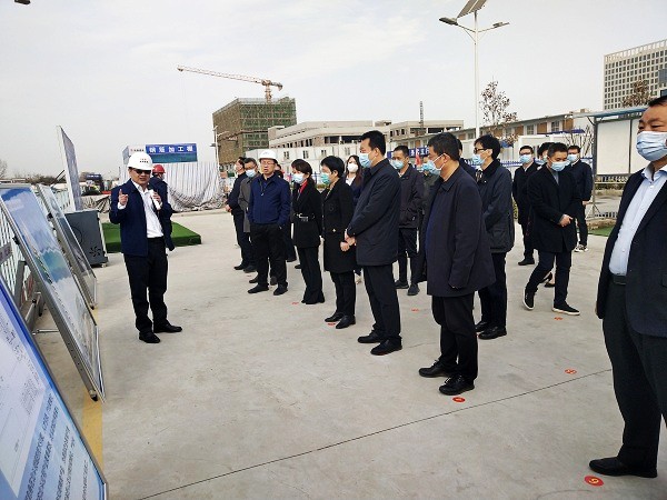 西安市高新区党工委、管委会一行观摩测评陕煤建设北斗星基建设项目