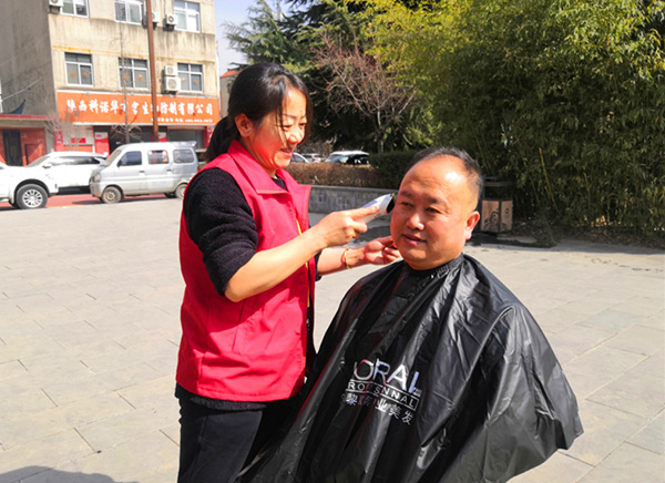 陕煤建设矿建三公司：向春天报到 ！学雷锋我们来了