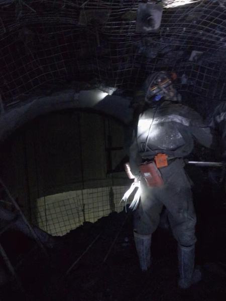 陕煤建设矿建二公司王峰项目部再传贯通喜讯