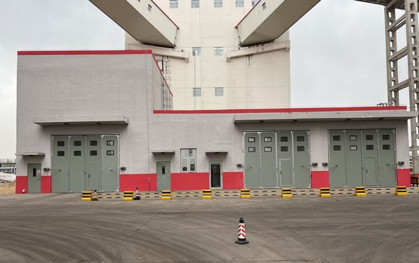 陕煤建设天工公司土建十七部推煤机库正式投入使用