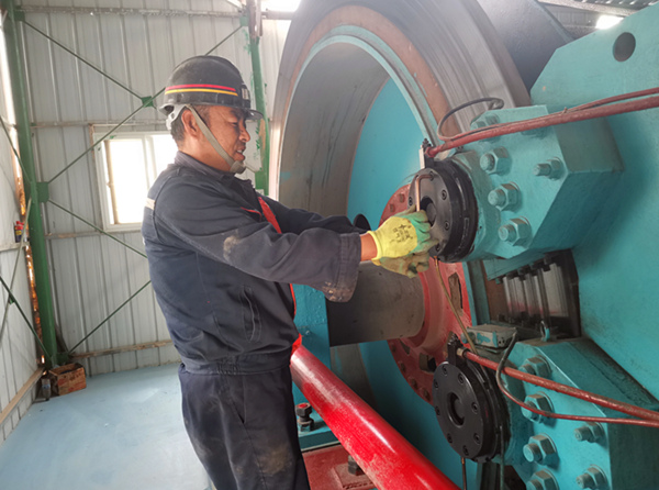 陕煤建设矿建三公司崔木项目部：聚力追赶 进尺再创新高