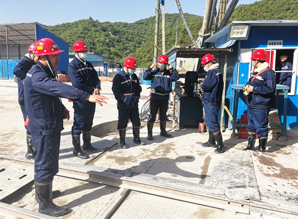 陕煤建设矿建三公司崔木临时改绞工程顺利通过验收