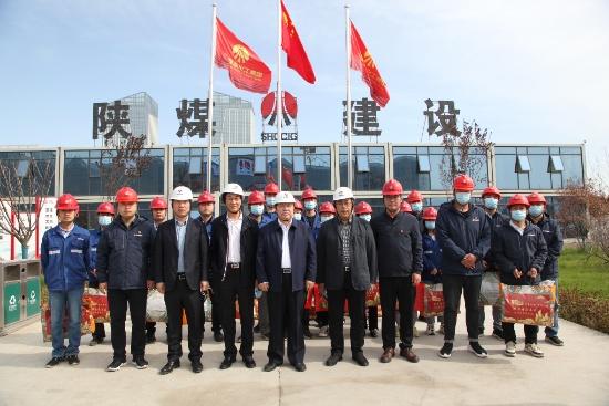 宁兴刚“五一”期间督导推进重点项目并慰问一线干部员工