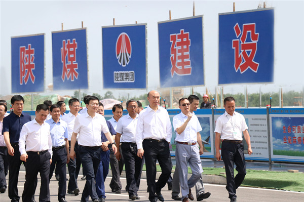 陕煤建设渭南分公司施工渭南南京金龙纯电动车项目记实