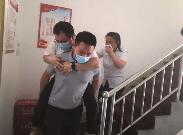 陕煤建设矿建三公司机关开展消防逃生演练活动