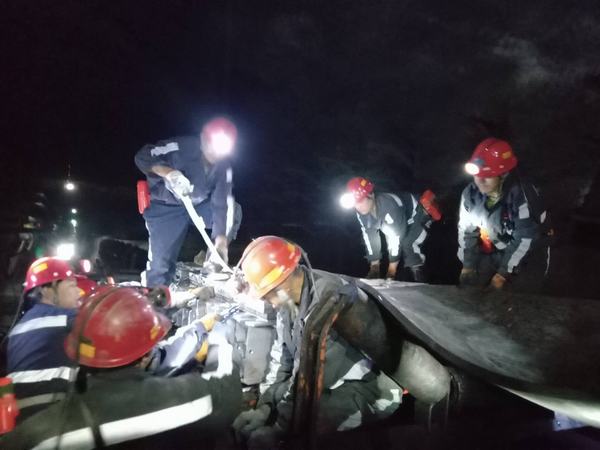 陕煤建设韩城分公司施工的张家峁煤矿原煤运输系统改造工程受到嘉奖