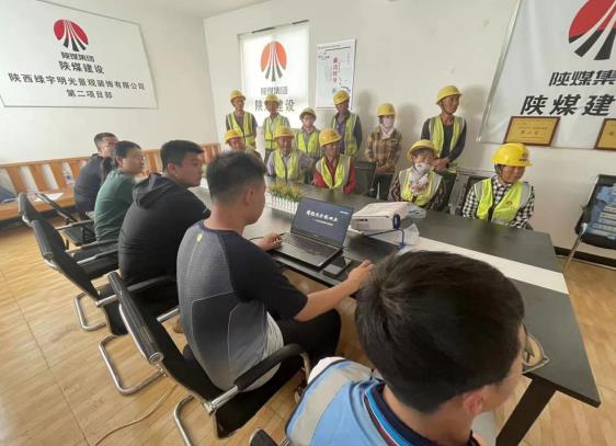 陕煤建设绿宇公司:普及职业病防治 “为健康添彩”