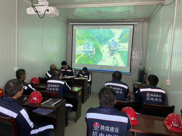 陕煤建设机电安装公司赵石畔项目部“三强化”筑牢安全生产防线