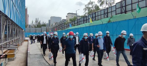 陕煤建设铜煤公司参加鄂尔多斯房地产项目经验分享参观交流会