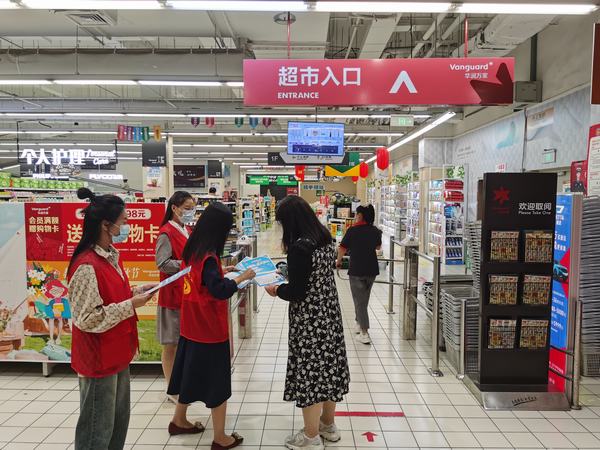 陕煤建设铜煤公司：多方位施策让志愿红照亮“文明”路