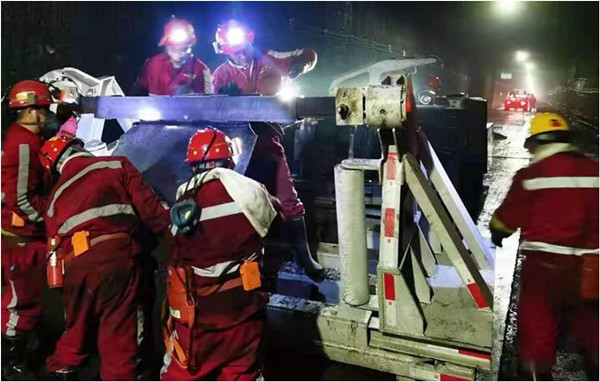 陕煤建设机电安装公司：国庆假期不停工，全力推进项目建设