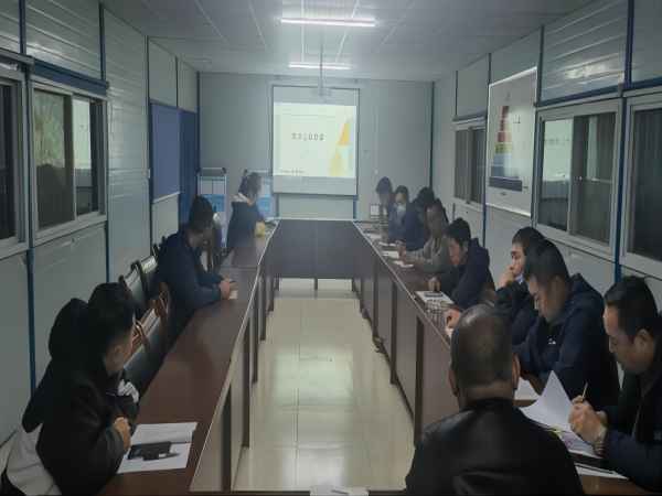 陕煤建设韩城分公司以最实“安全服务”、最暖“温馨提醒” 密织安全风险防范网