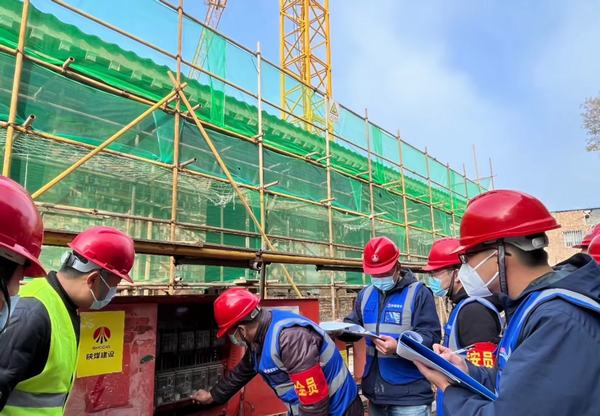 组“团”践行新思想，躬“青”展现新作为