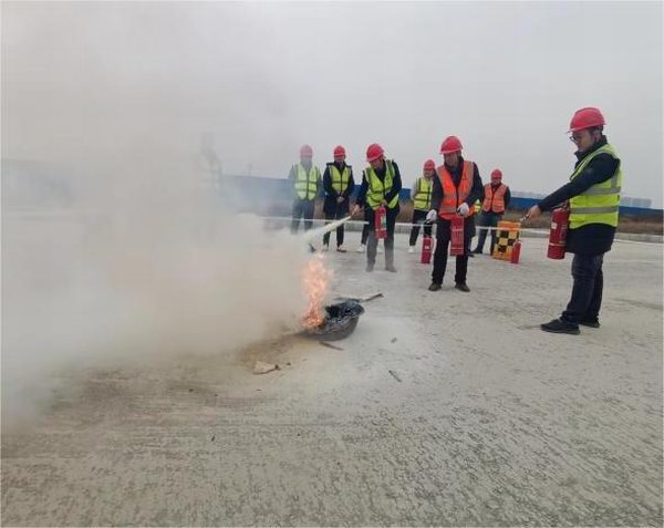防患于未“燃”，陕煤建设路桥分公司基层项目开展冬季消防培训演练活动