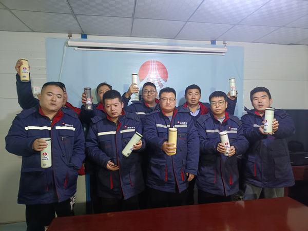 陕煤建设矿建二公司王峰项目部:细心关爱让寒冬多点暖