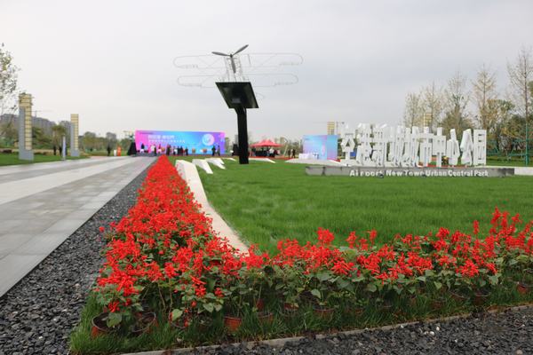 回望中有展望   以“奋斗”奔向2023