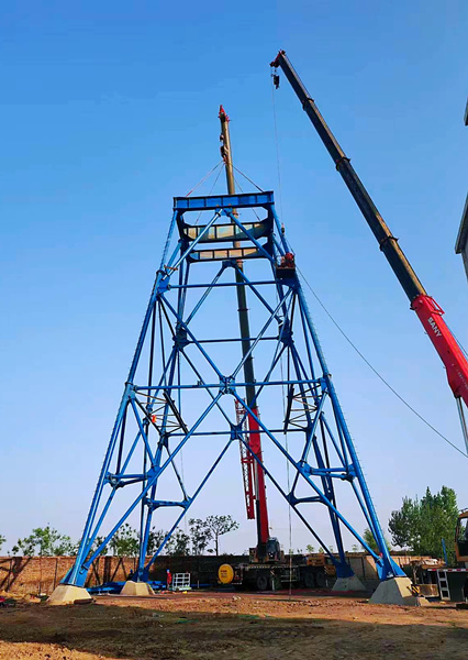陕煤建设矿建三公司董东项目部ⅣG型井架安装工作圆满完成