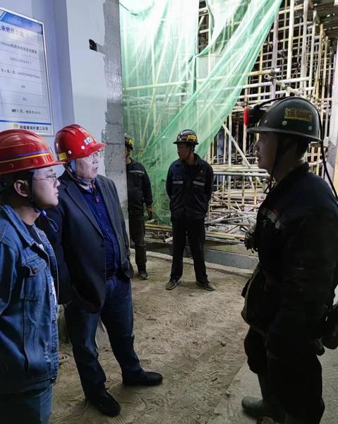 陕煤建设矿建二公司：“零点行动”为安全生产保驾护航
