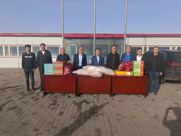 陕煤建设煤矿运营服务分公司：劳动节慰问一线干部职工