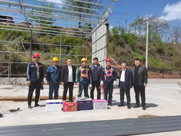 进一线鼓干劲  关怀慰问暖人心