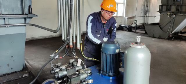 陕煤建设洗选煤运营公司神渭蒲城运营项目部:“最美劳动者”汗水铸就新画卷