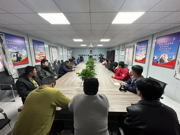 陕煤建设矿建二公司：脚步向下“研深” 企业向上发展