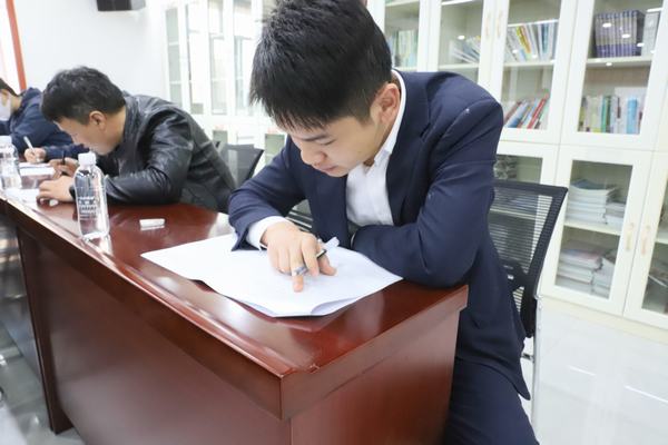 陕煤建设洗选煤运营公司:以学促干 “双核”驱动向标准化建设创效发起“总攻”