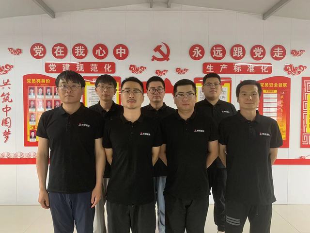 陕煤建设韩城分公司张家峁项目部：三件实事为夏季施工降温保安全