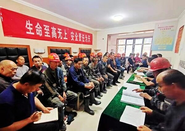 陕煤建设澄合分公司第一机电安装项目部“三注重”推进安全管理持续升温