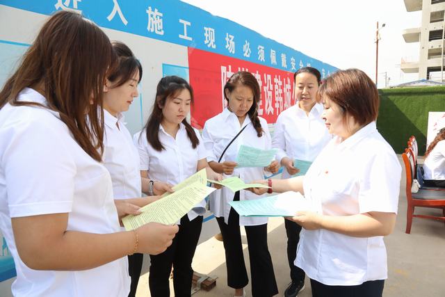 把控宣传主阵地 坚守岗位践初心