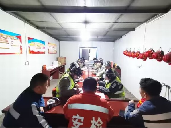 陕煤建设洗选煤运营公司第三项目部：巧用“三招” 为培养人才搭建平台