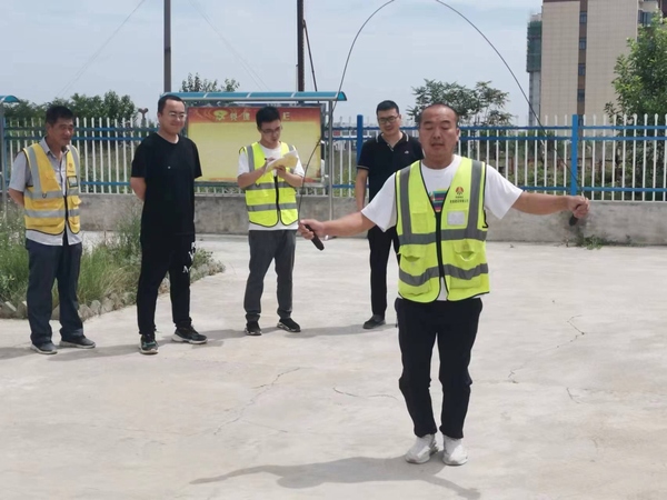 陕煤建设铜煤公司为基层项目部发放文体用品 丰富职工生活