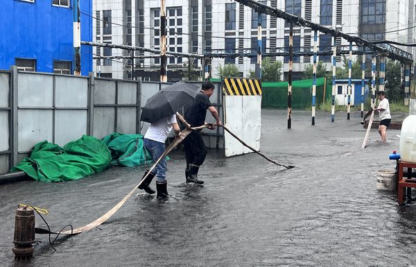 陕煤建设天工公司安装一部 闻“汛”而动 全力做好抗洪抢险工作