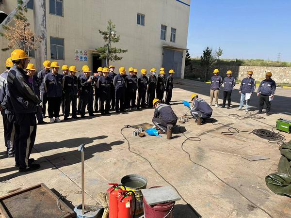 陕煤建设洗选煤运营公司神渭首端运营项目部：双管齐下，打好素质提升组合拳